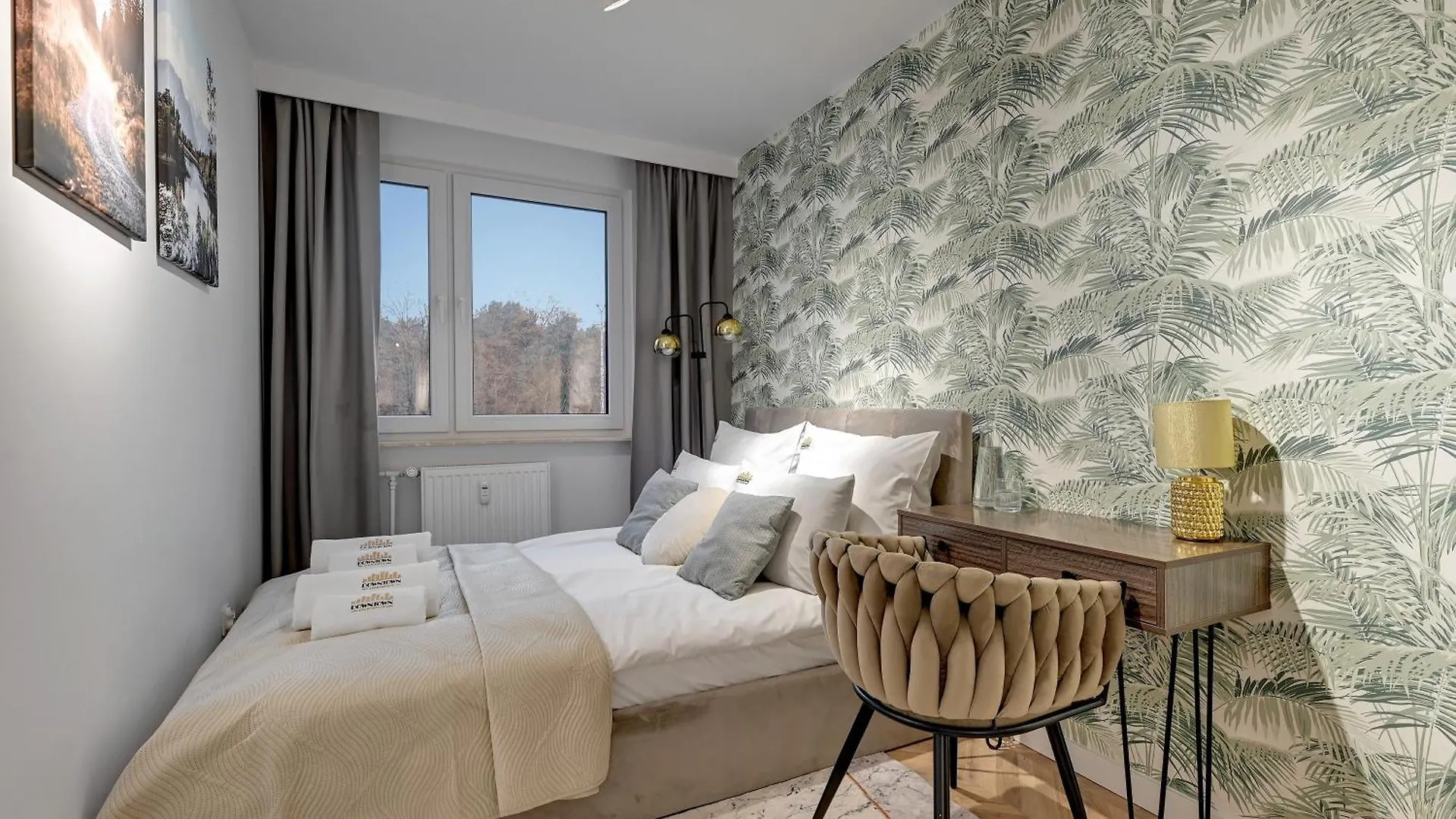 Hallera By Downtown Apartments contacts
